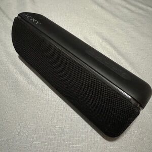 Sony SRS-XB32 Waterproof Bluetooth Speaker
